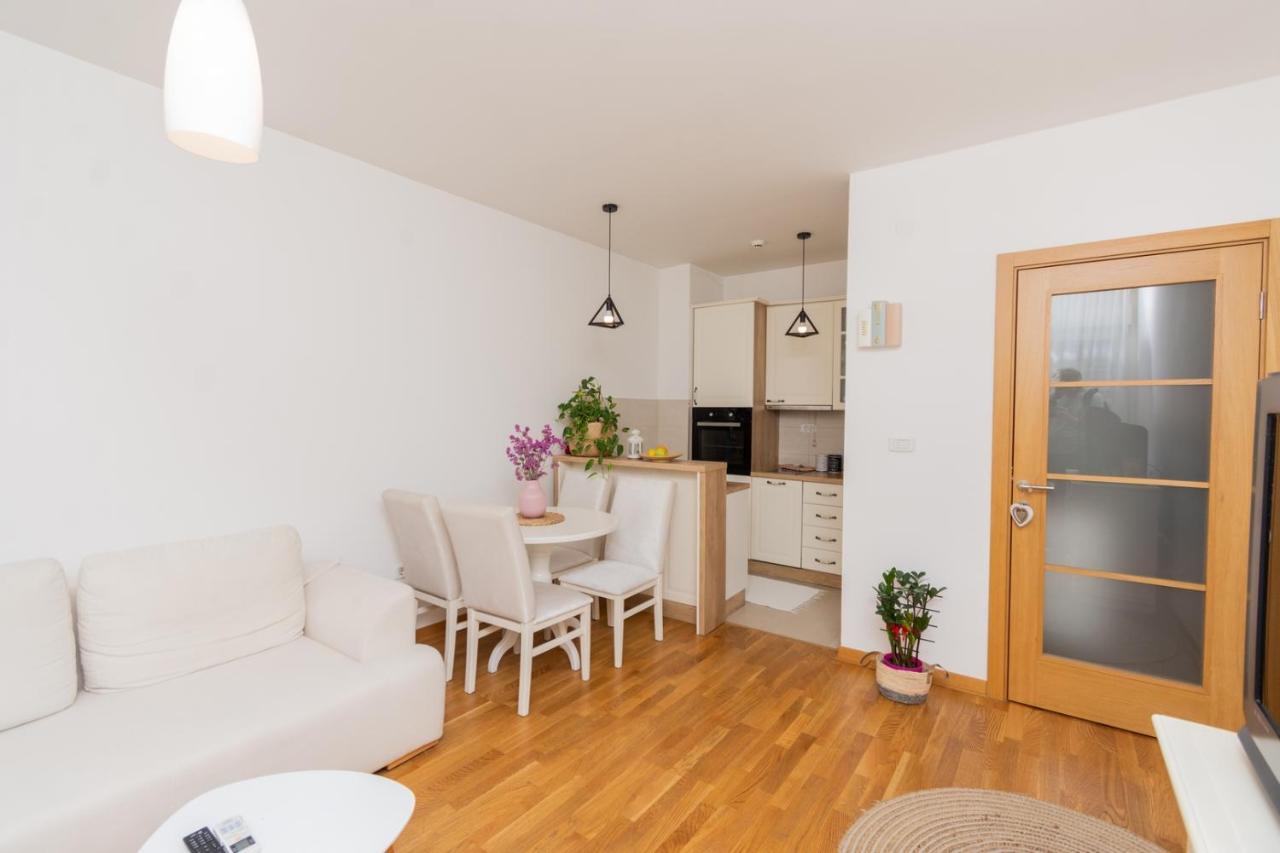 Lux City Apartment With Parking Podgorica Luaran gambar
