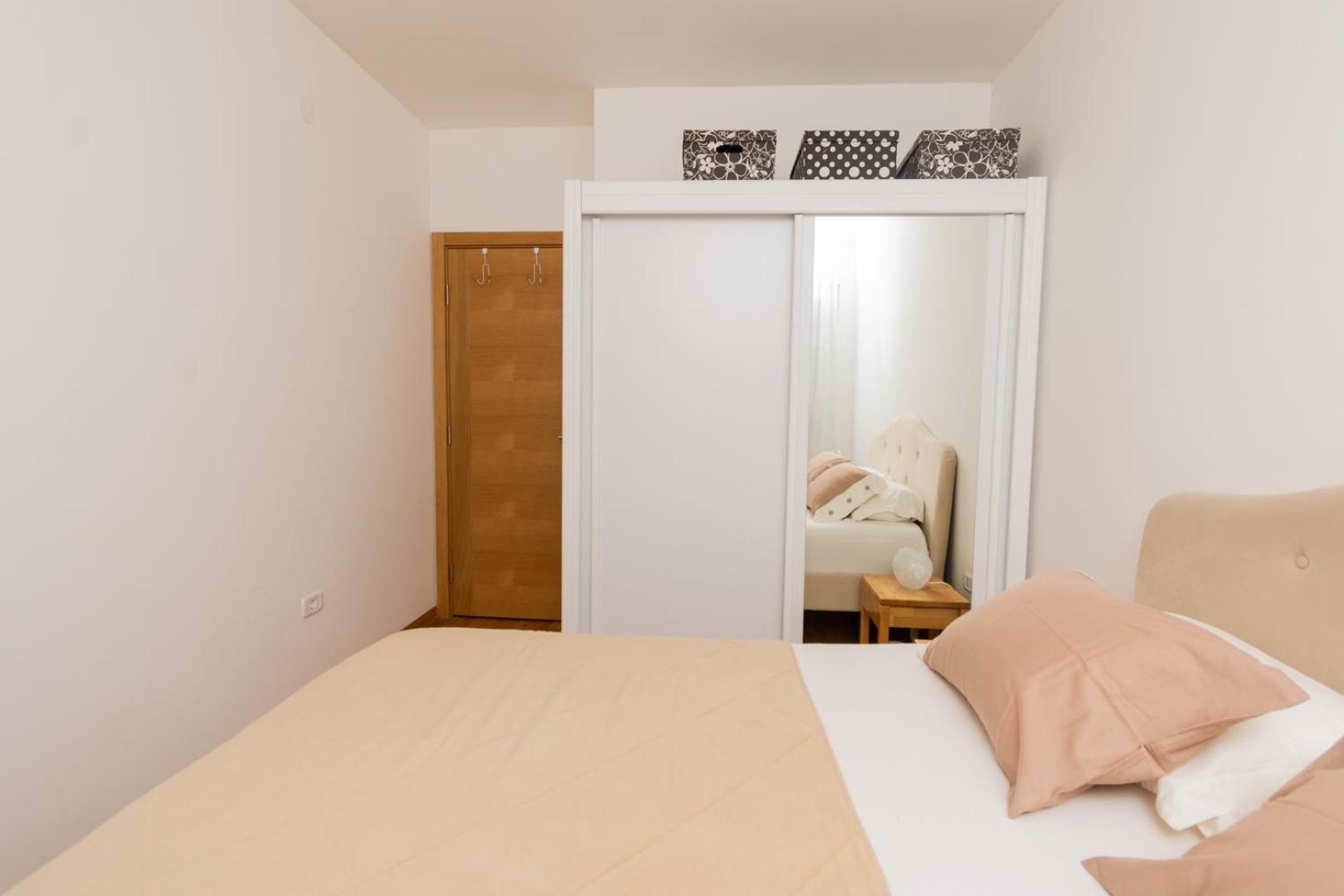 Lux City Apartment With Parking Podgorica Luaran gambar